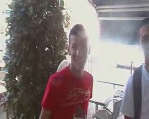 street bench-ou son les moyens de transport!