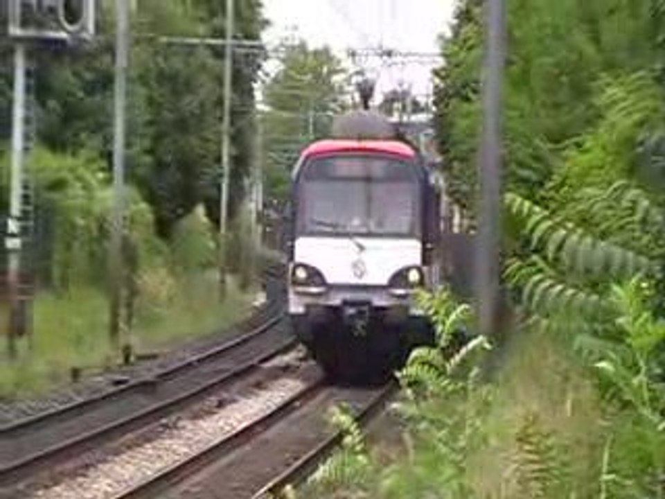 MS61 : Entre les gares de Chatou Croissy et le Vésinet Centre sur la ligne A du RER