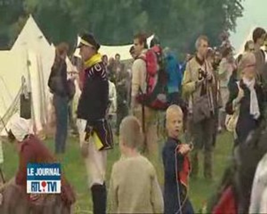 Reconstitution de scènes de la bataille de Waterloo. - Spect