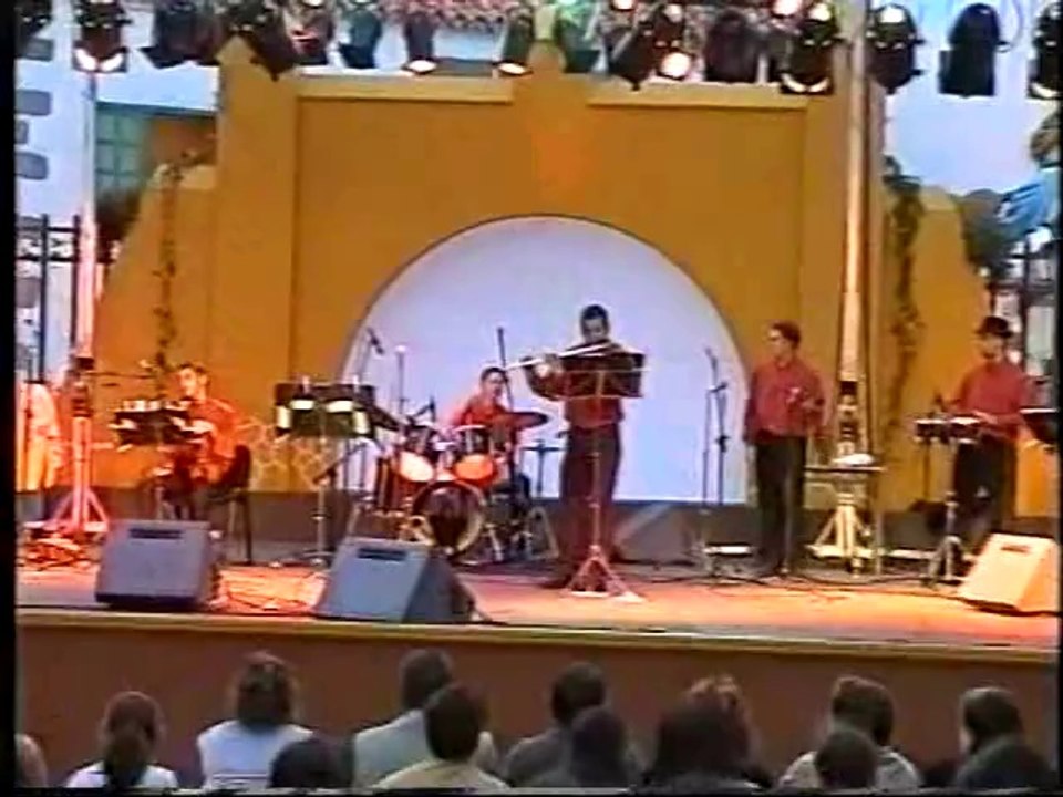 Train samba