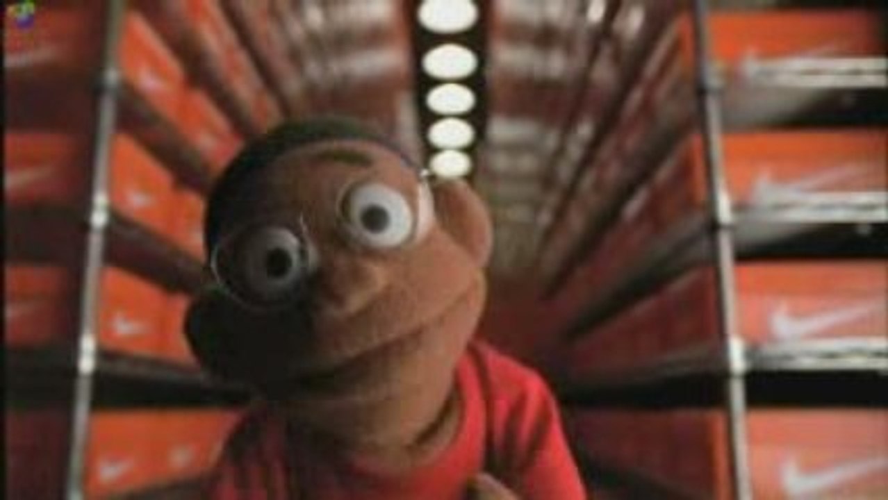 Lebron and Kobe MVP Puppets - Lil Dez Rap