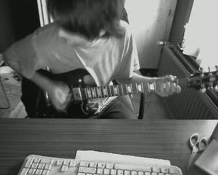 Drop dead gorgoeus - fashion your seatbelts