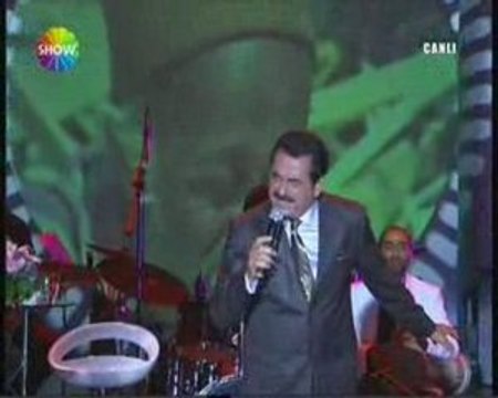 ibrahim tatlıses ayağında kundura