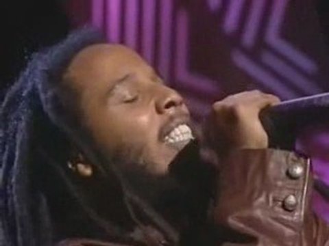 Ziggy Marley > Africa Unite (BassVoice+)