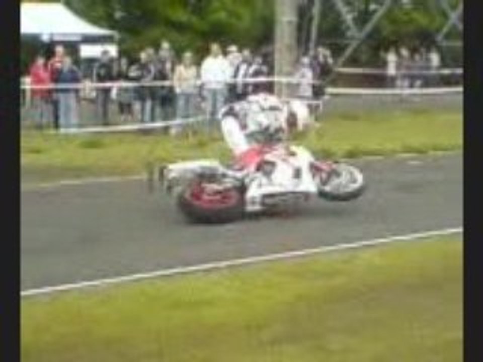 Mike chute en curling 929 qui cale !!!