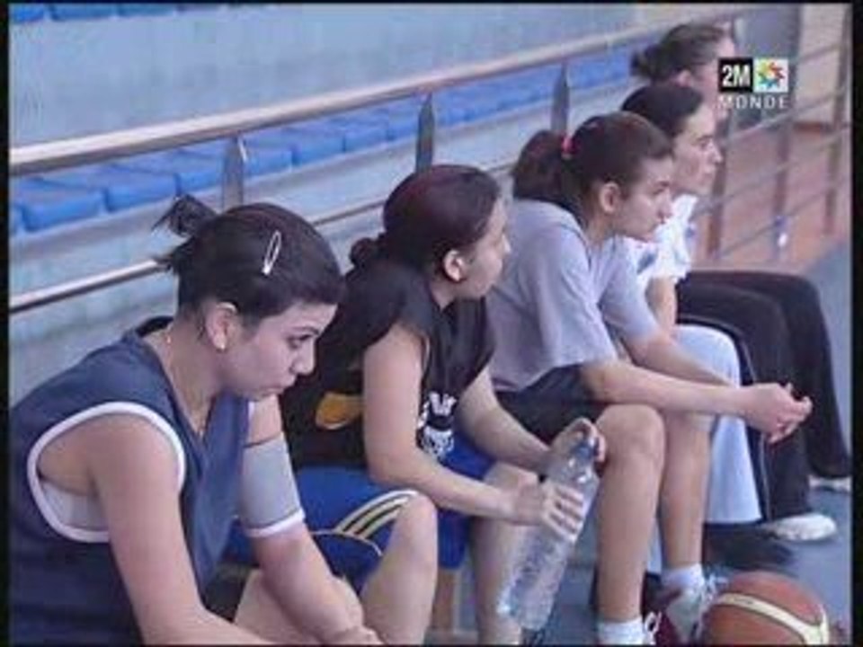 وفاء ازباخ على قناة دوزام www.IRTclub.com