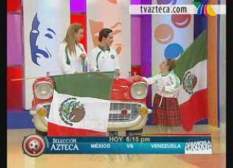ANA BELENA Y LA GUEREJA APOYANDO A LA SELECCION AZTECA
