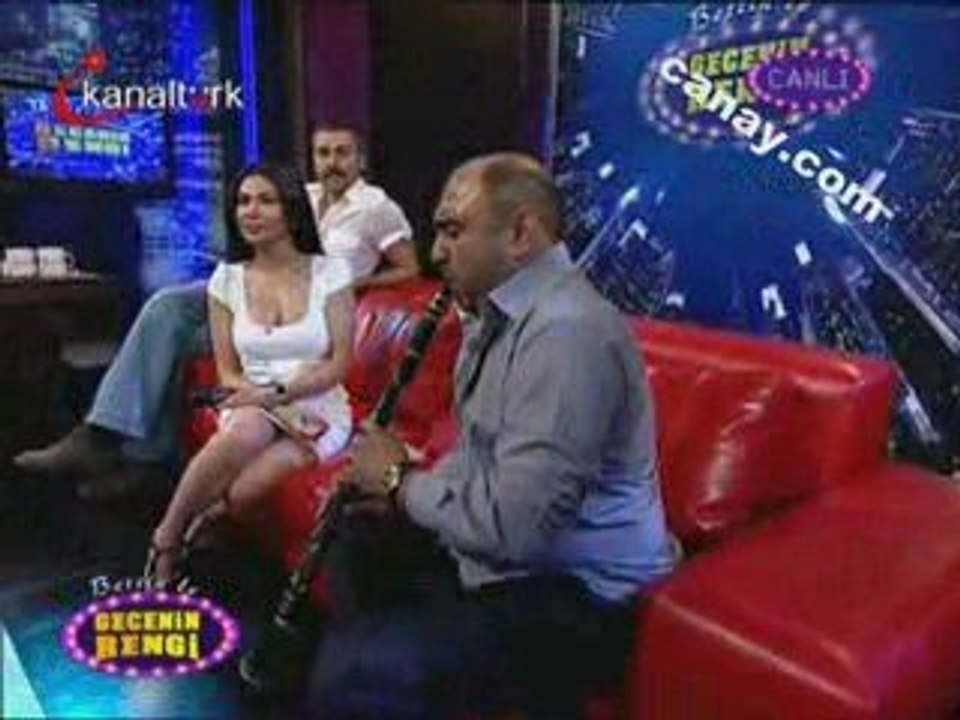 ebru yaşar adı bende saklı CP