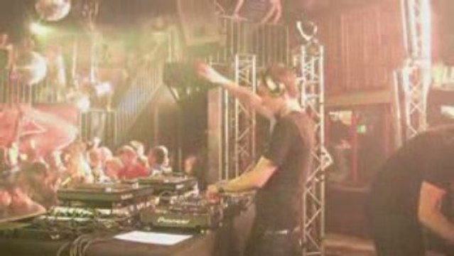 Scantraxx S.W.A.T. tour 2009 'ZAK' D-Block S-te-Fan mix