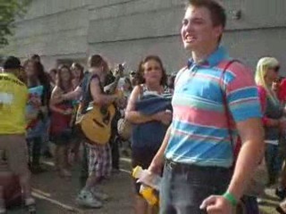 American Idol Chicago-tryout boy 1 vw