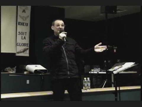 Allan Rich au Café Chrétien le Vase Restauré-Partie 1