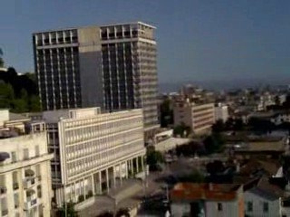 ANNABA  cour de la révolution عنابة