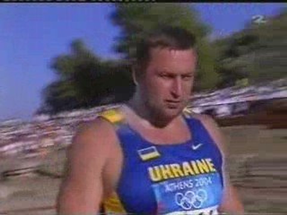 Athlé finale lancer poids homme JO Athènes 2004 partie 4