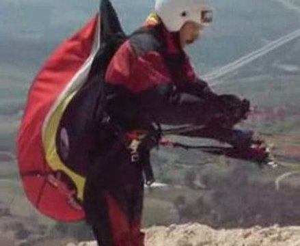 Mersin Yenişehir Gelincik Tepesi Yamaç Paraşütü YP