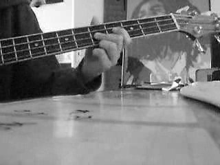 Reprise de Try, Try, Try. à la basse