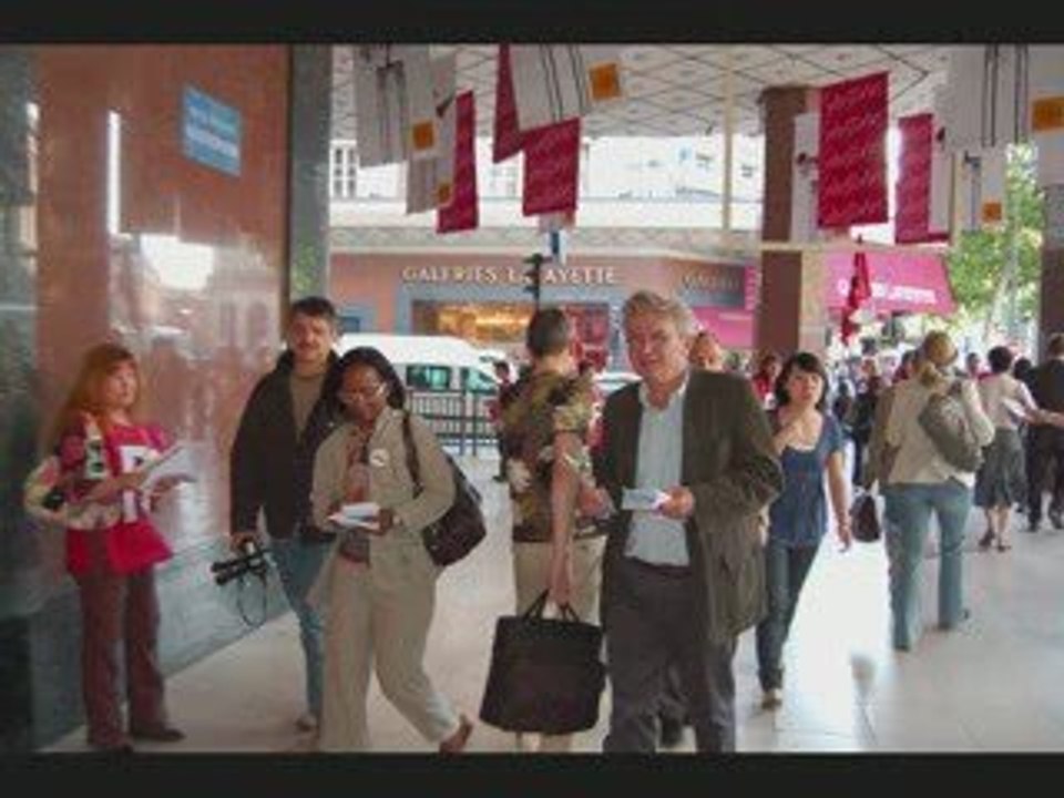 Diff tract FO contre le travail du dimanche avec MAILLY