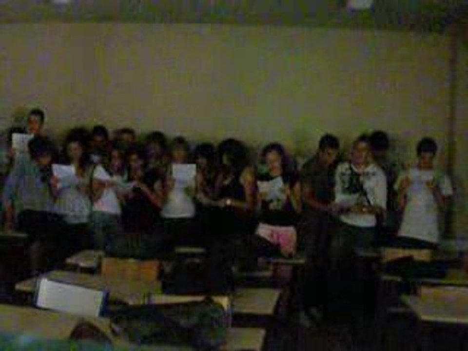 Lees 3°5 een chaanson ;)