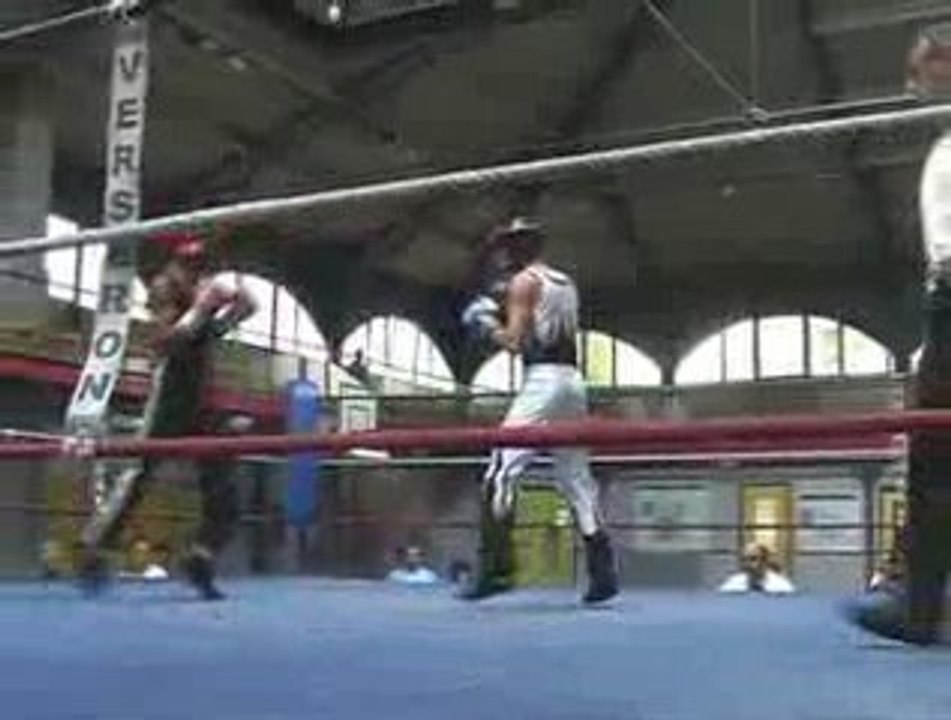 Cédric Custos Tournoi France BF 08/09 Victoire par KO