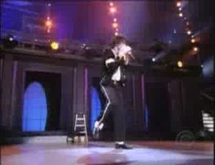 Michael Jackson - Billy Jean (Live)