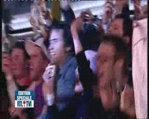 Décès de Michael Jackson  en mars, il annonçait une tournée