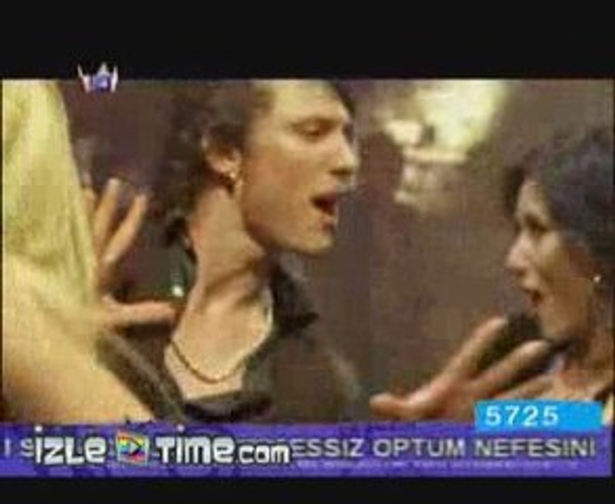 Emre Altuğ-Sevişme Onlarla 2009 HD Vİdeo Klip