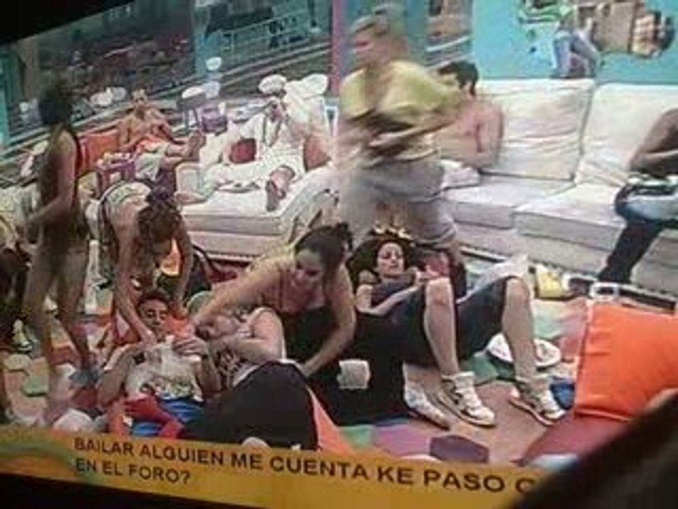 Mery y Hugo pelii parte 5