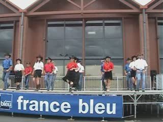 Lempdes-sur-Alagnon (Haute-Loire) - Démo des Tit'US