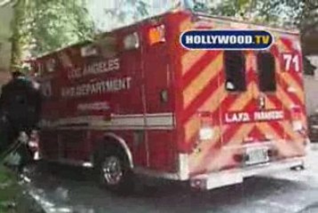 michael jackson tansporter a l'hopital (26/06/2009)