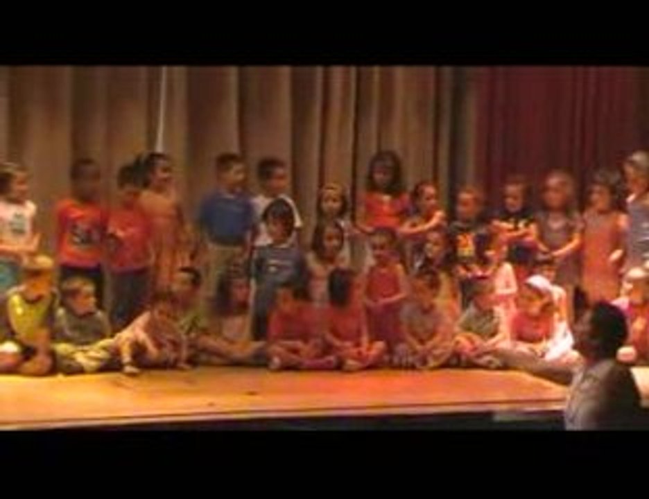 "Una escuela grande como el mundo" Infantil