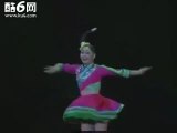 《苗巴妹》苗族舞蹈视频 Miao/Hmong Dance: Wearing A Skirt