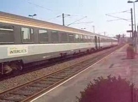 la bb 67619 multiservice avec 6 voitures cic