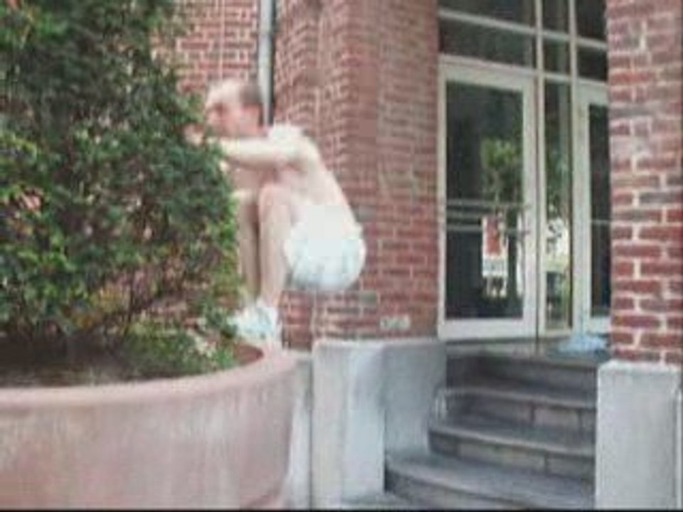 Parkour : Traceur-rbx B.A Juin 2009