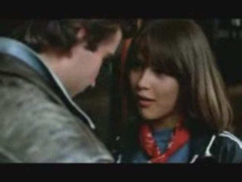 " UN AMOUR D'ADOLESCENT "