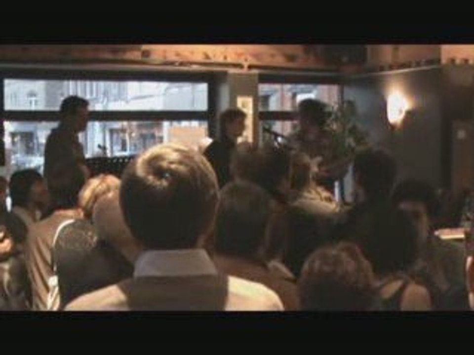 extrait du concert au Café des arts 3 (Rubber Soul) début