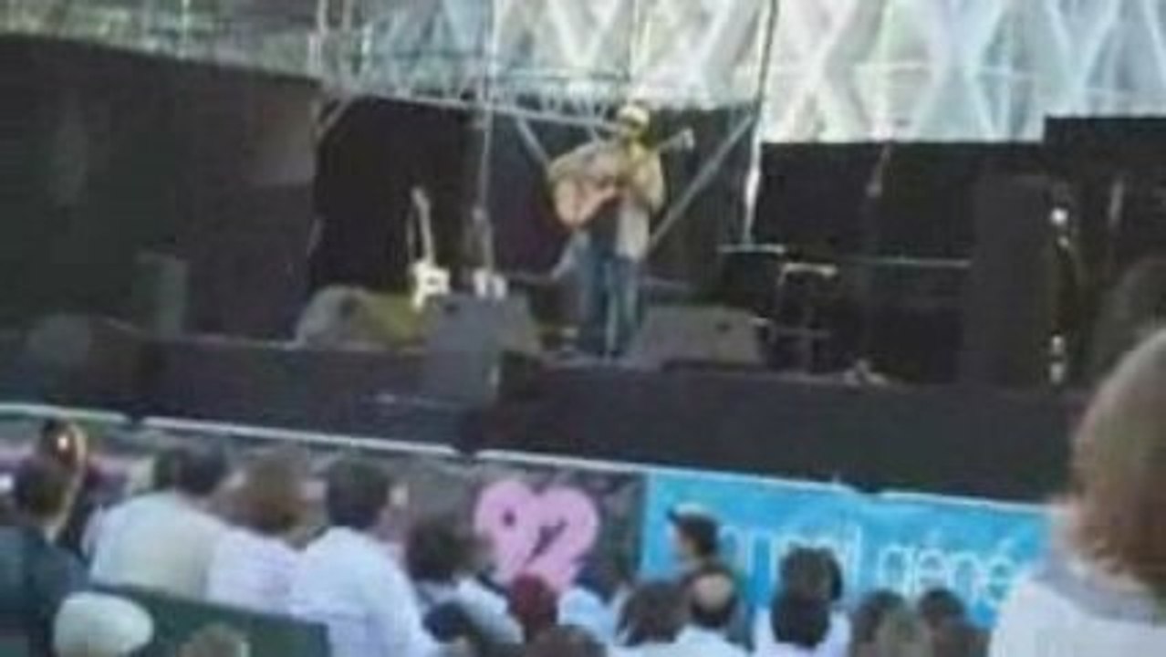 Raul Midon - Sunshine (I Can Fly) Live@la Défense Jazz Festi
