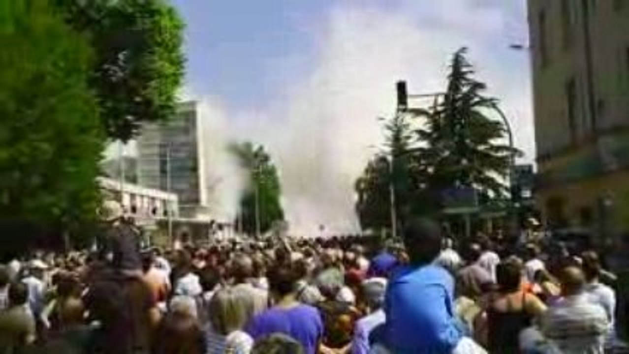 Mâcon Destruction tours par implosion HD1280x720 28 06 2009