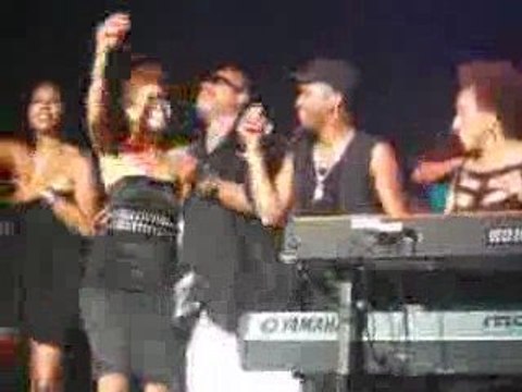 Stevie wonder tribute to Michael Jackson Never can say goodb