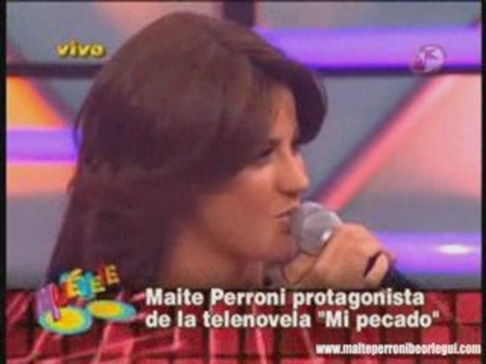 Maite Perroni y Eugenio Siller en Muevete