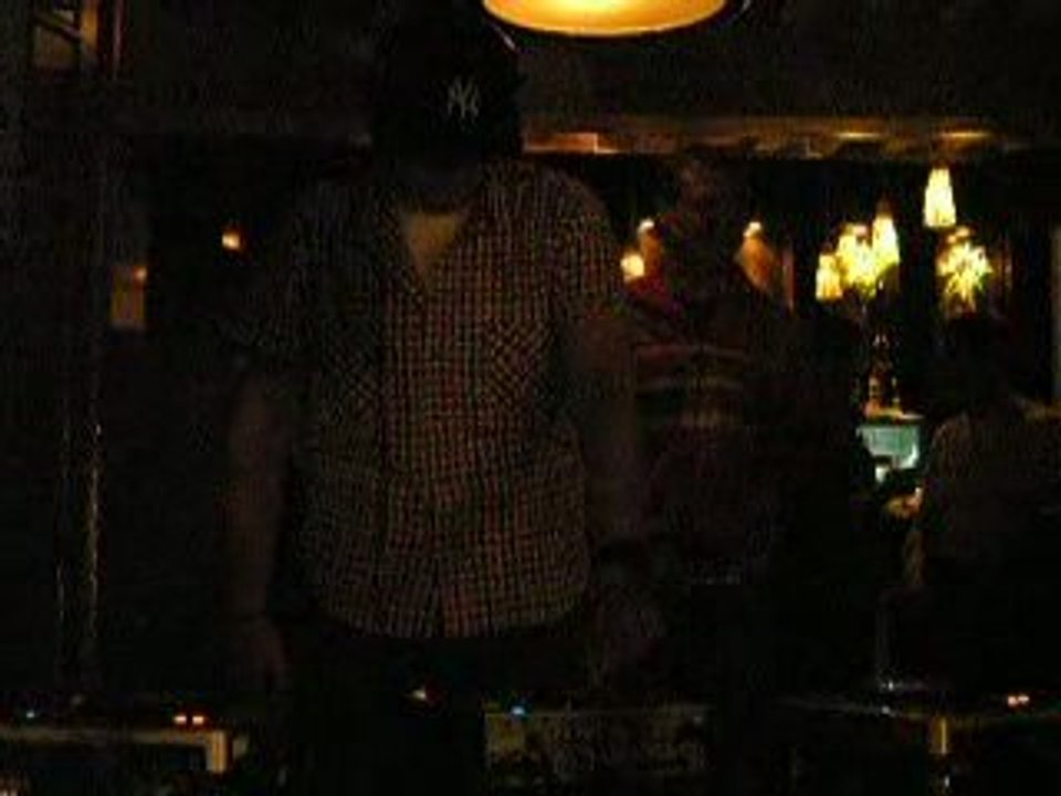 2009_06_26_rouen_euro-cafe_apero-fbk3_video (7)