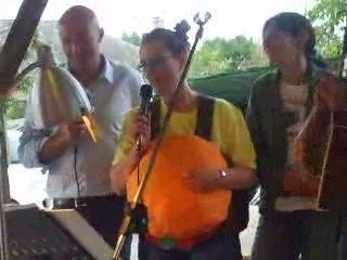 ENTERREMENT VIE DE JEUNE FILLE