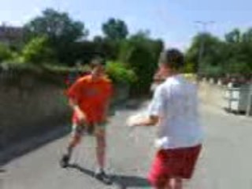 ptite baston entre potes