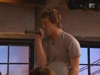 She Don't Wanna Man Alexa Chung Live