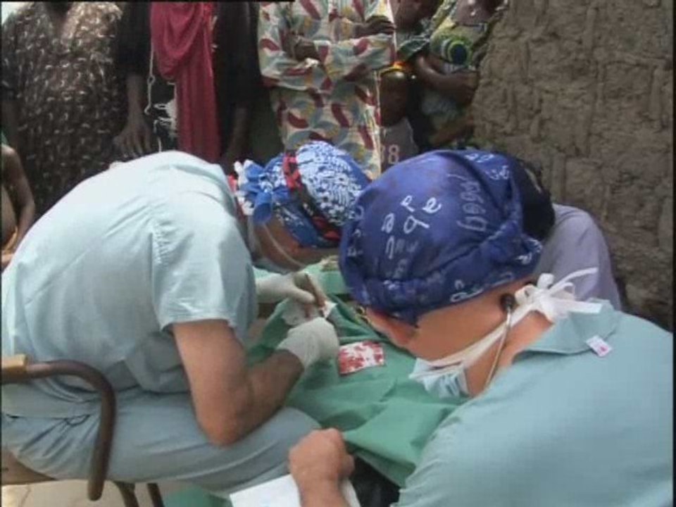 S'il te plaît, dessine moi un visage (2007)