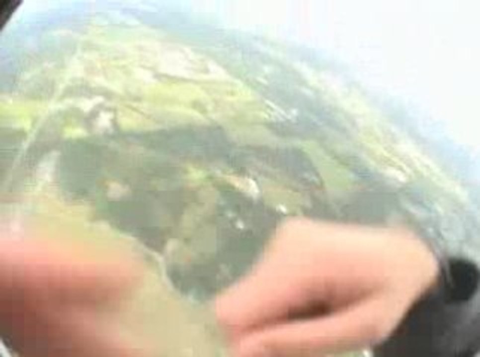 Jump parachute