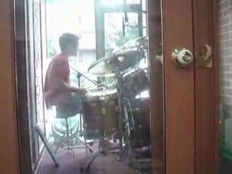 Trying to play pretender