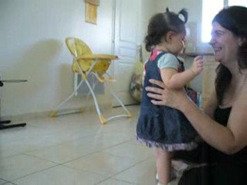 les premiers pas de ma fille laura