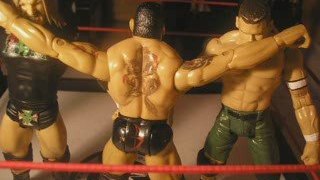 Figurine WWE Triple threat match