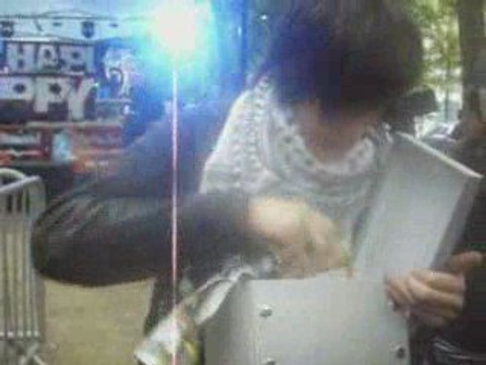 Jeremy Chapron -- Cadeaux ( Mel Camille Moi ) Reims