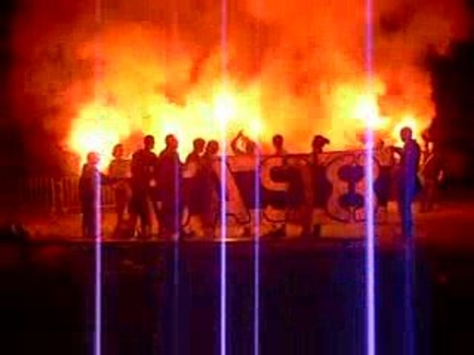 craquage des fumigènes des BA98 à val fleury