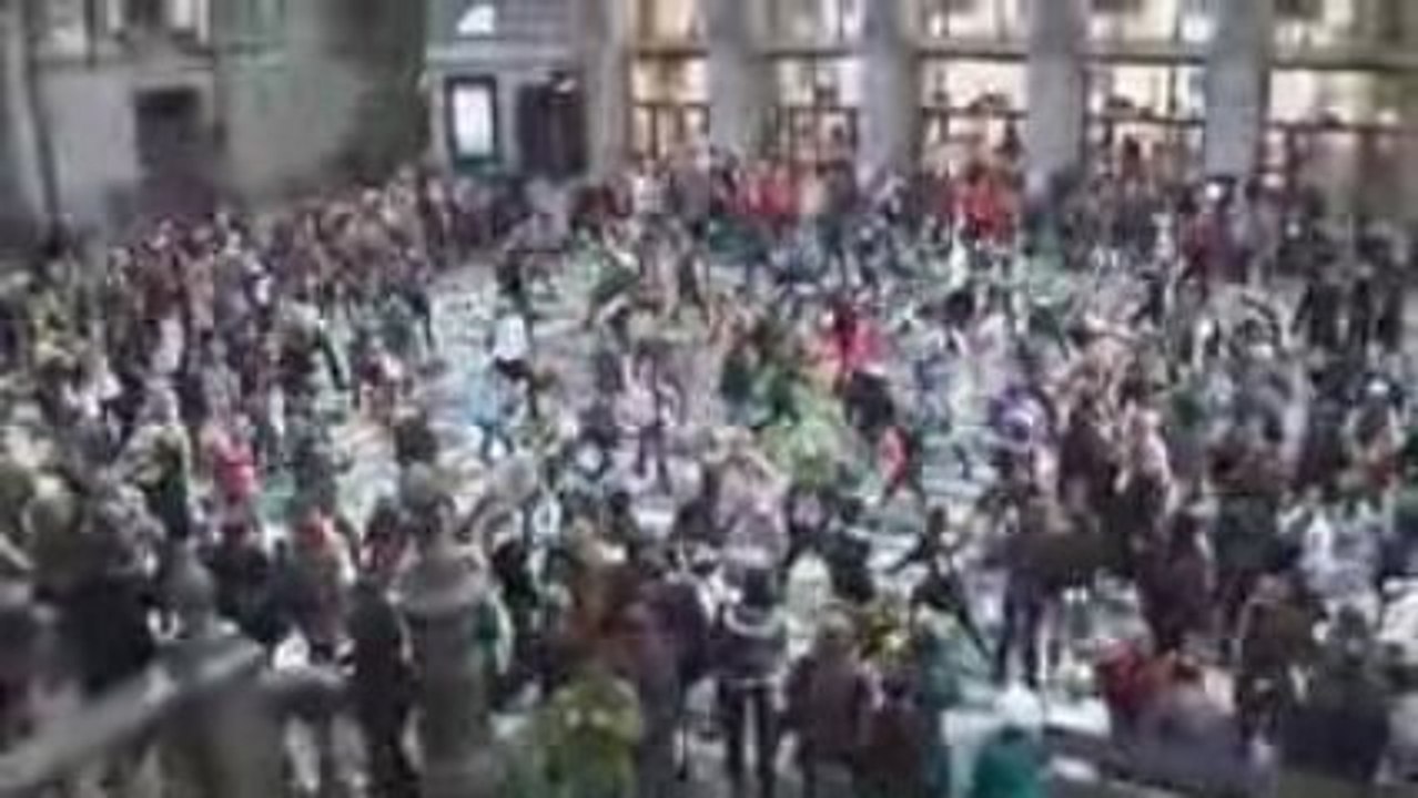 Flashmob Danse - Gare Anvers 23 mars 2009